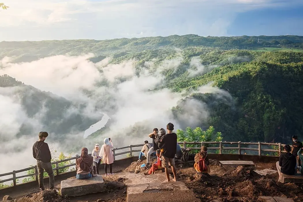 lokasi kebun buah mangunan
