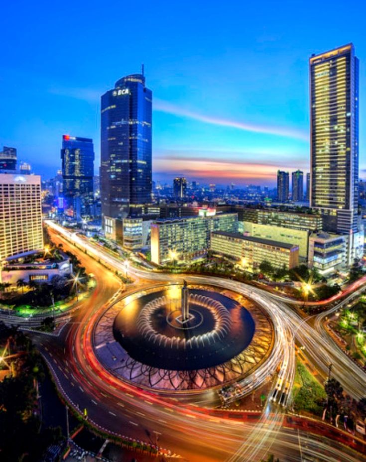 Jakarta, Explore J Town